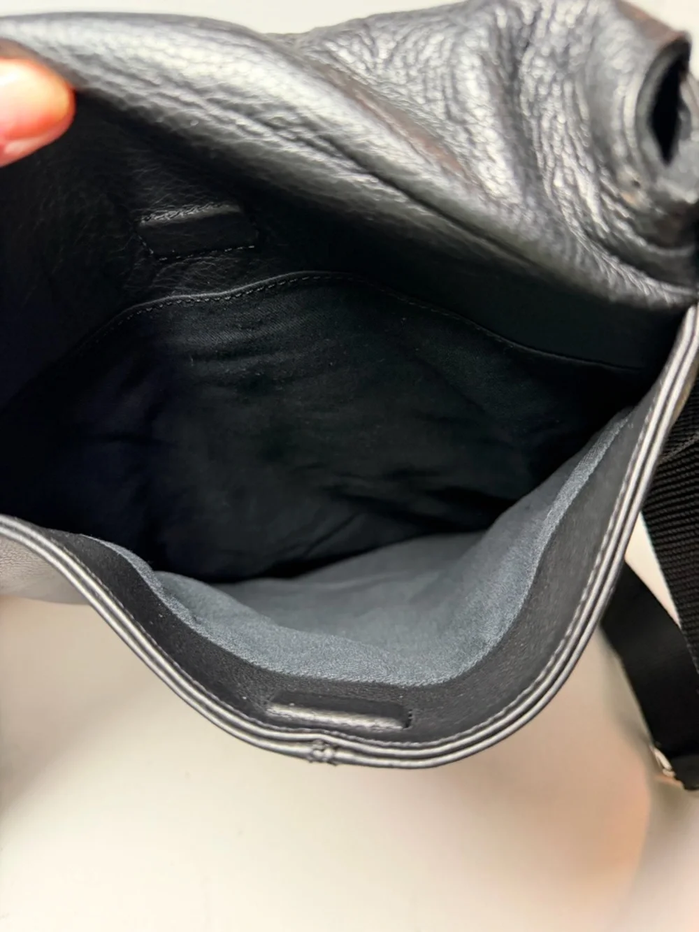 Cole Haan leather Mesenger bag